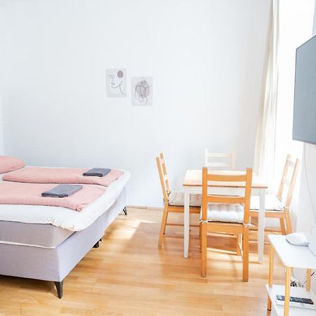 Vienna Living Apartments - Erlachgasse Buitenkant foto